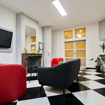 Daire Centre - 3 - Confort *